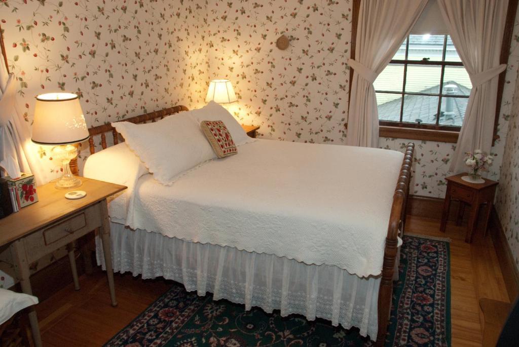 Governor'S House In Hyde Park Bed & Breakfast Room photo